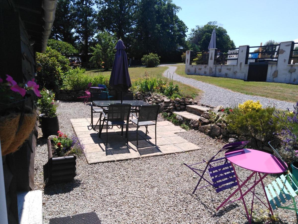Bed and Breakfast La Grange Ancienne Montrollet Exterior foto